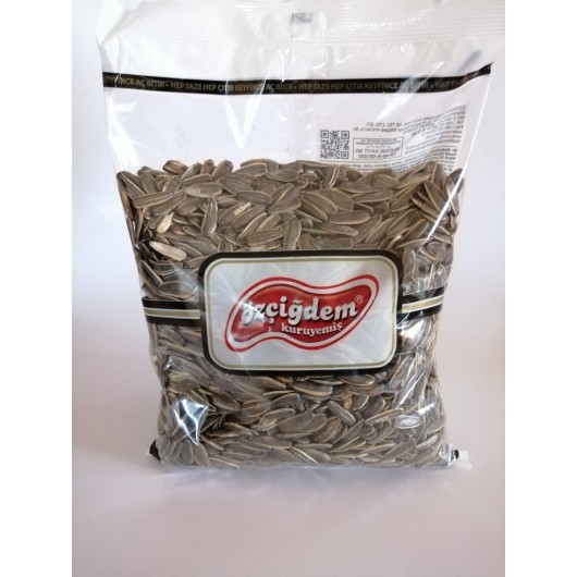 Özçiğdem Ayçekirdeği Siyah Sade Tuzsuz Yeni 700 Gr
